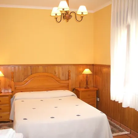 Aurora Ла-Робельяда-де-Онис